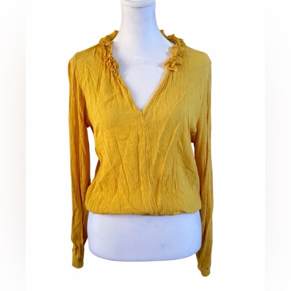 O'Neill Tops - O’Neill Mustard Yellow Long Sleeve Blouse